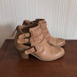 Tan G by Guess booties